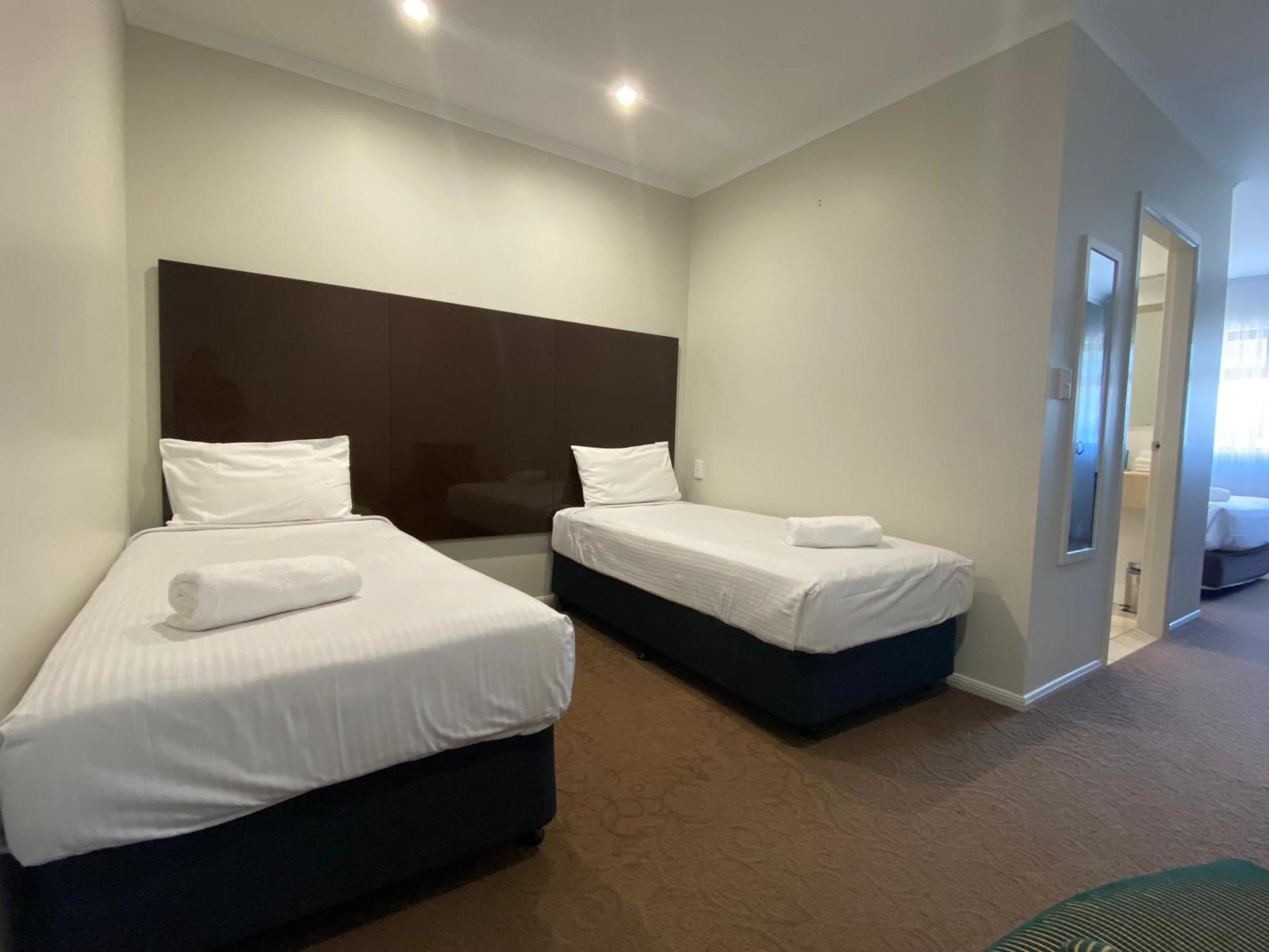 ווקופ Timbertown Motel מראה חיצוני תמונה