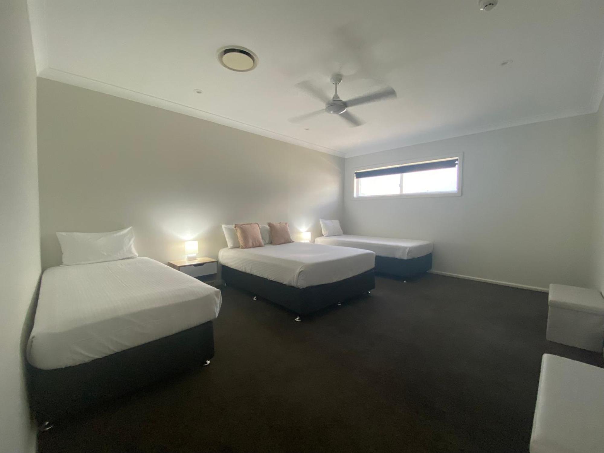 ווקופ Timbertown Motel מראה חיצוני תמונה