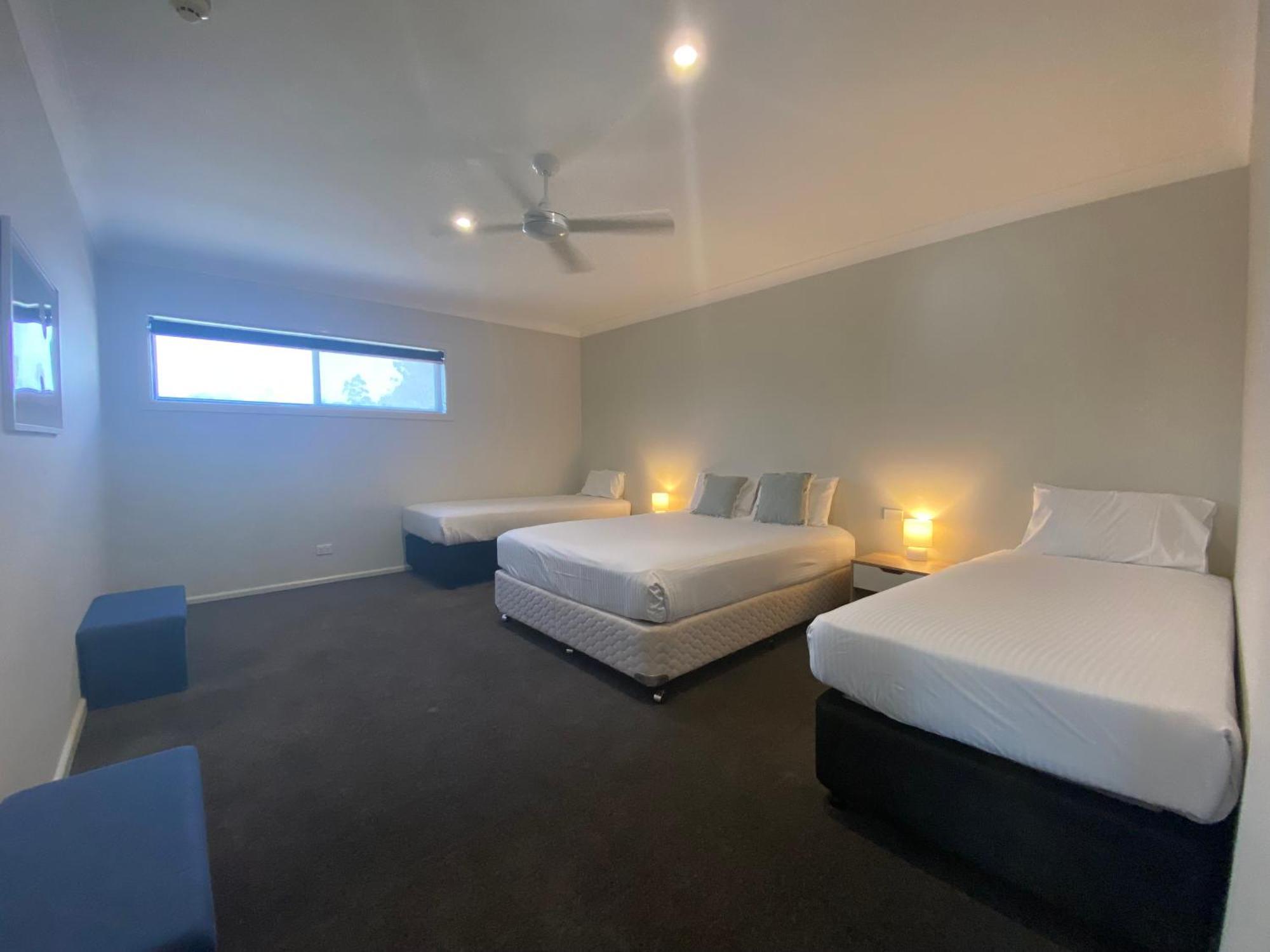 ווקופ Timbertown Motel מראה חיצוני תמונה