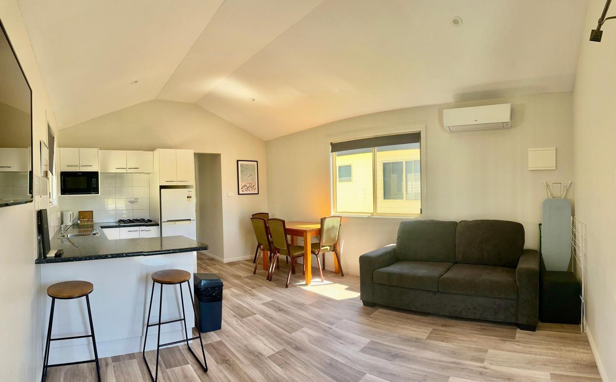 ווקופ Timbertown Motel מראה חיצוני תמונה